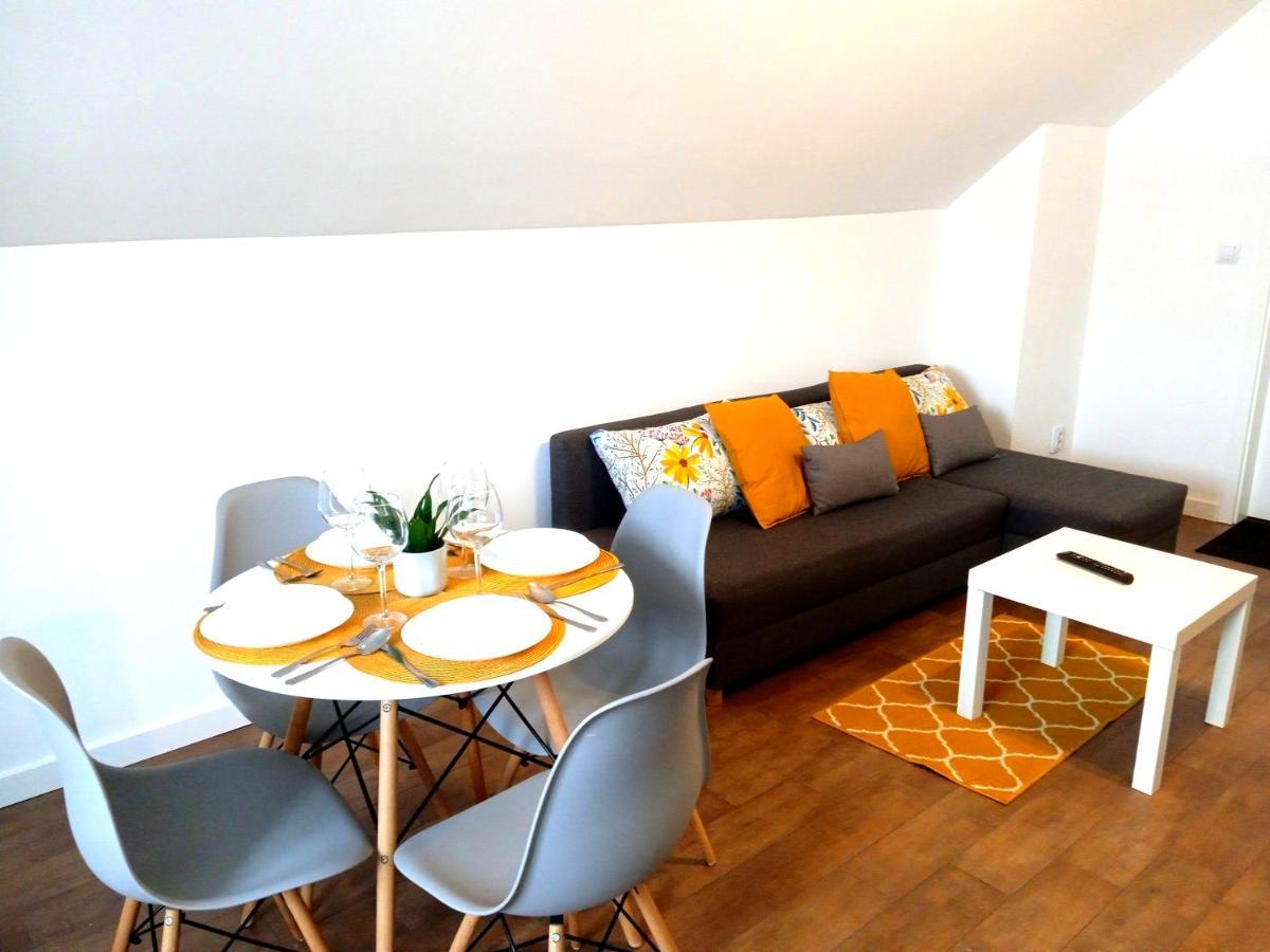 Apartamenty Jodlowa - Bilard - Bawialnia - Krolikarnia Krajno-Zagorze Luaran gambar