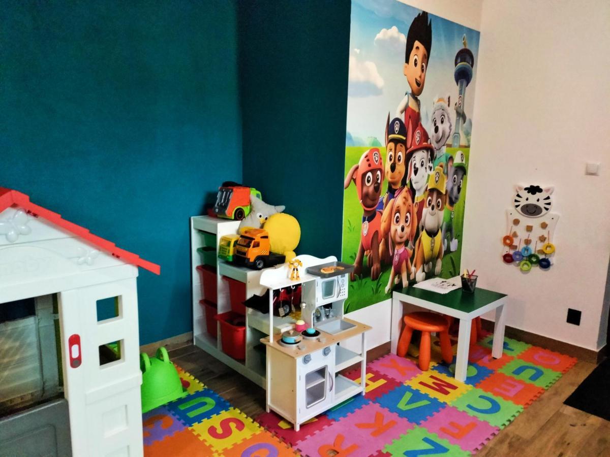 Apartamenty Jodlowa - Bilard - Bawialnia - Krolikarnia Krajno-Zagorze Luaran gambar